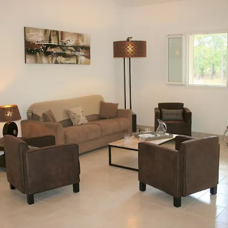 Villa Charmante Climatisee A 6 Km De La Plage De San Ciprianu Porto-Vecchio (Corsica)